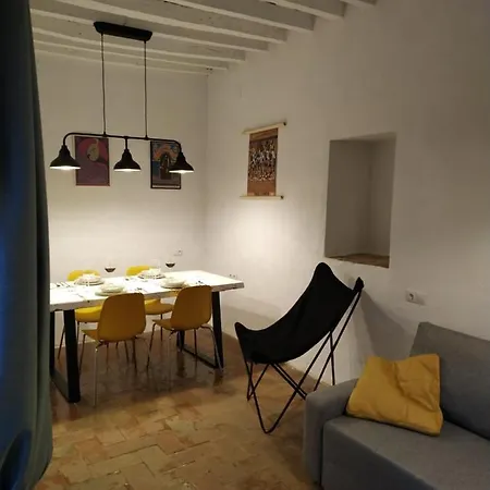 El Limonero Apartment *
